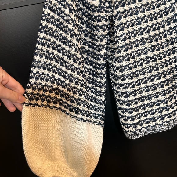 Blue Colorblock Sweater - Picture 6 of 11